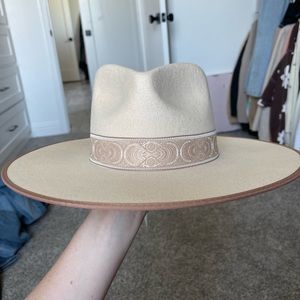 Lock of Color - Ivory Rancher Special Hat